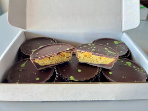 
                  
                    Load image into Gallery viewer, Dubai Chocolate Cups
                  
                