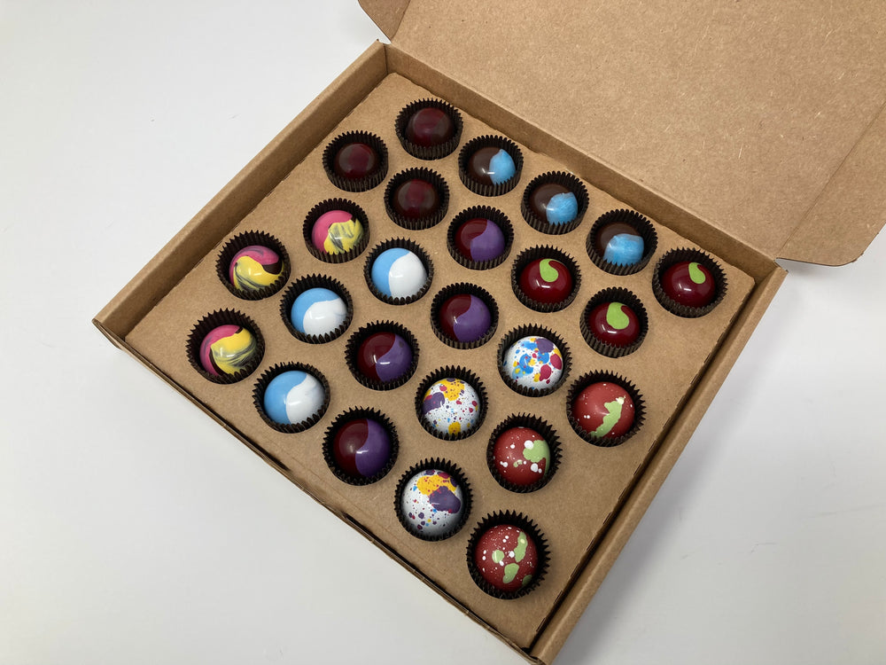
                  
                    Load image into Gallery viewer, 25 Piece Vegan Favorites Bonbon Box
                  
                