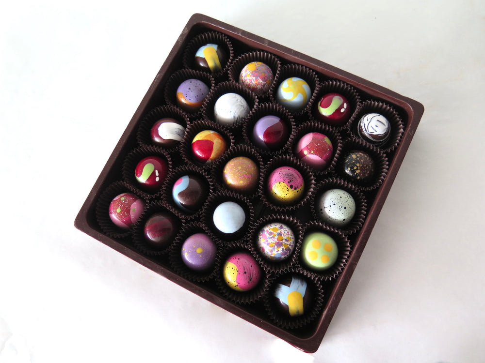 
                  
                    Load image into Gallery viewer, 25 Piece Eat The Box
                  
                